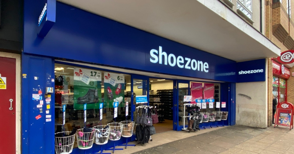 Shoe store zone clearance