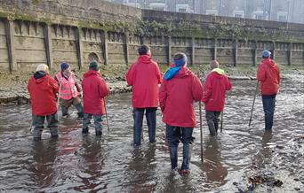 An introduction to Deptford Creek - it's risks, tides, and the local context. One-day course