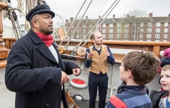 A weekend of fun activities for deaf and hearing families, as we celebrate the Thames at the magnificent Cutty Sark.