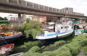 Everyone Welcome walking collective explore waterways and creekside, part of InspiralLondon Hydrodetours' exploration of watery commons in Deptford.